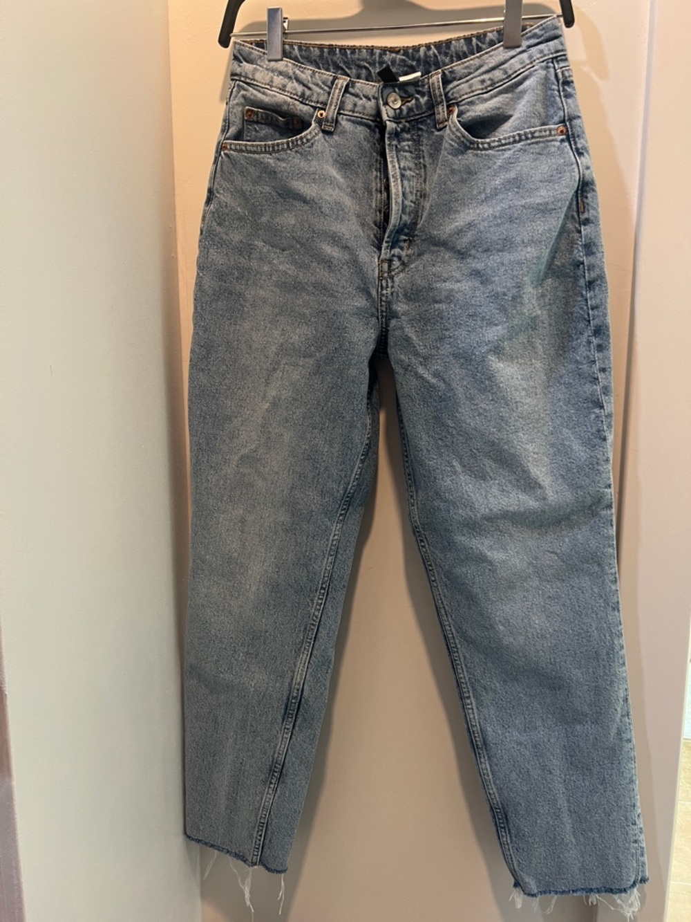 High waisted Light Blue Jeans - Divided Women’s Casual Straight Fit